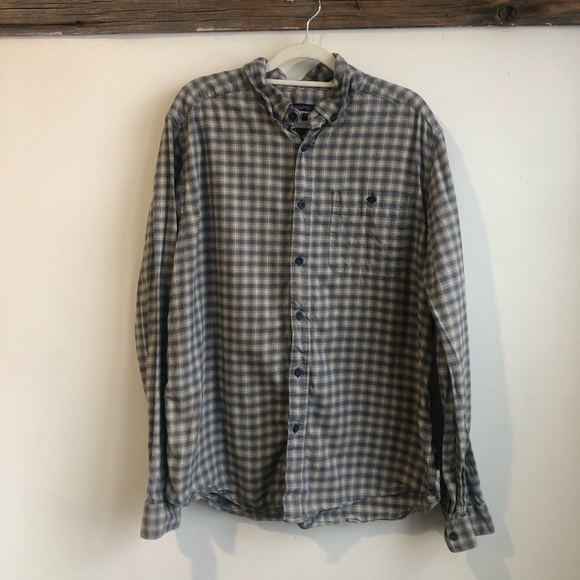 Patagonia button up shirt - Picture 1 of 4